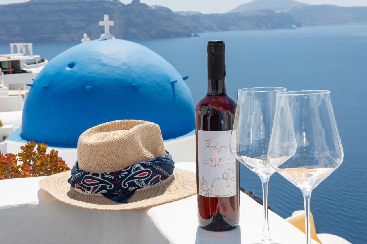 Luxus Vip Suites Ía Eksteriør bilde